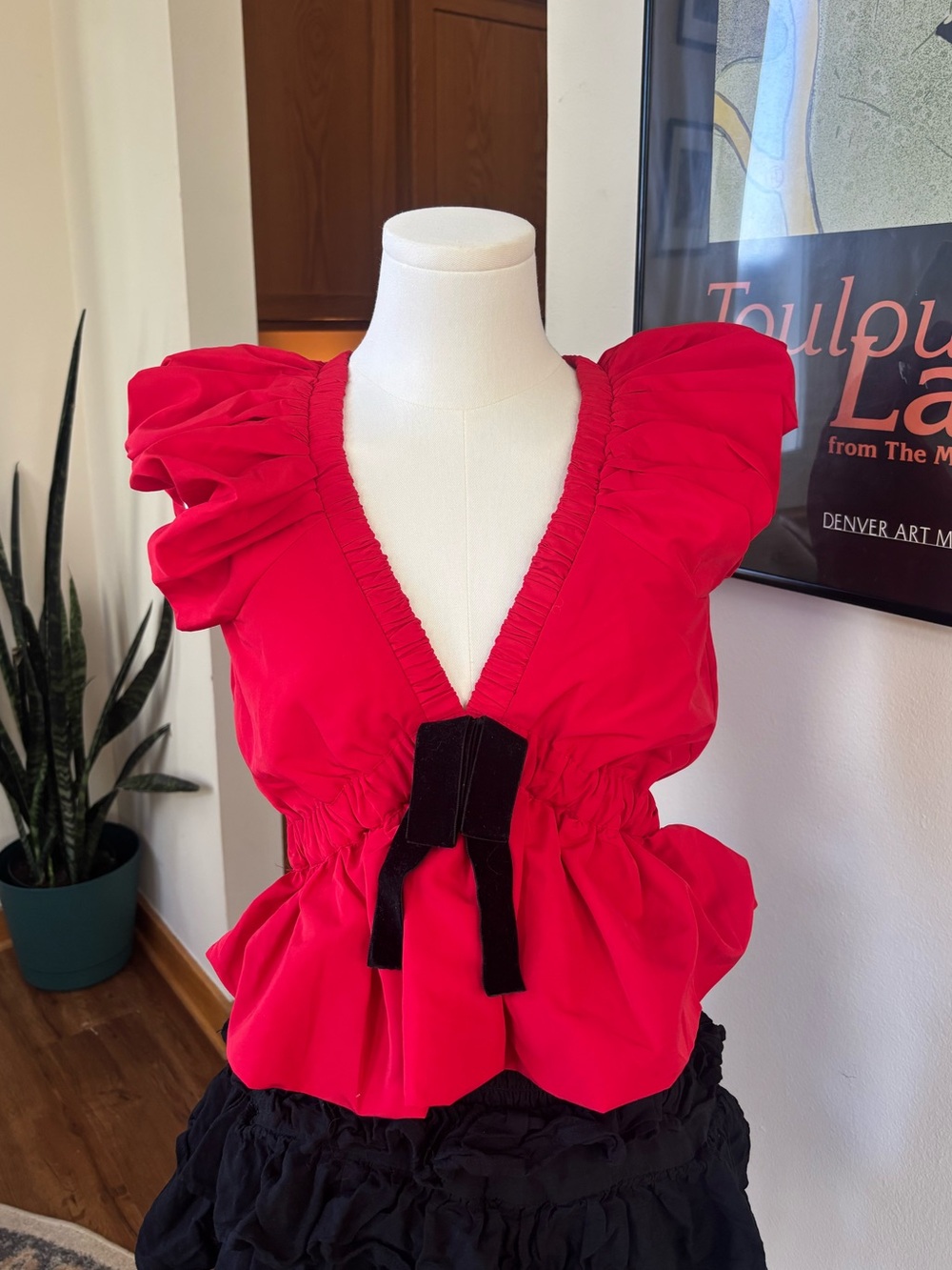 Ann Taylor Red Ruffle Statement Blouse Velvet Bow Avant Garde XS